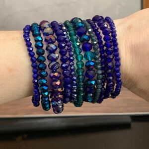 Handmade dark blue & green glass bead stretch bracelets